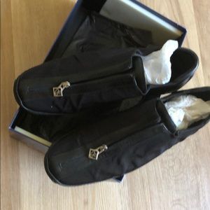 Donald J Pliner size 12 men’s driving style shoes.